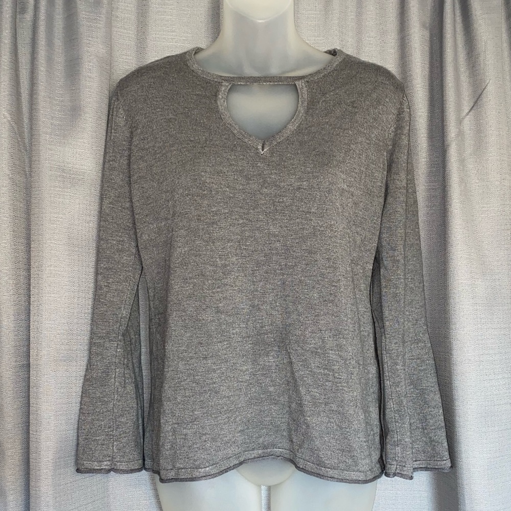 🤍SIONI LONG SLEEVE OPEN NECK